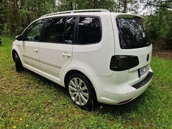 Volkswagen Touran 2.0 TDI Highline