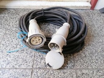 Prodlužovací kabel  - 380V cca 23m