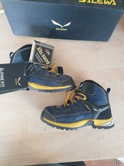 SALEWA ALP Player MID NOVÉ dětské trekkingové boty a ponožky