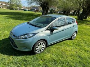 Ford Fiesta 1.2i, r.2009, klima, serviska, naj,114 tis.km