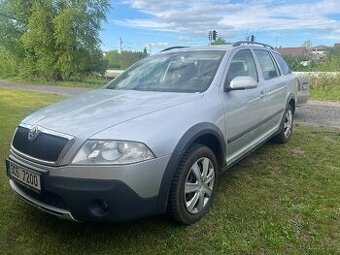 Škoda Octavia ll Scout 2.0Fsi