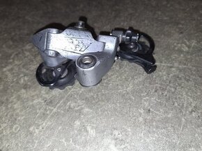 Devitirychlostni prehazovacka Shimano LX RD-M570 - 1