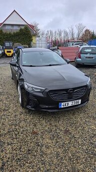 Opel Insignia 2.0GSi