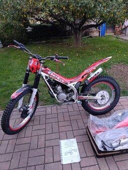 Trialová motorka Beta Evo 80 - 1
