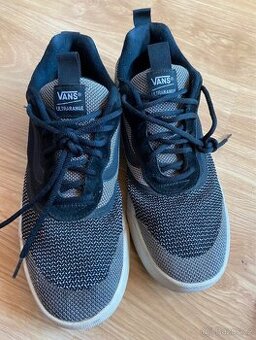 VANS ULTRARANGE RAPIDWELD 44