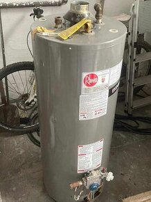 Plynový ohřívač vody ENBRA 25V30S-2