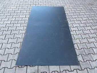Plastove pruzne pevne zdici desky