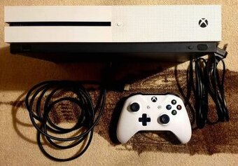 Xbox One S + ovladač + kabeláž