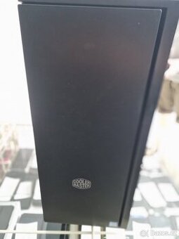 i7-7700, 16GB DDR4, GTX960, 240GB SSD