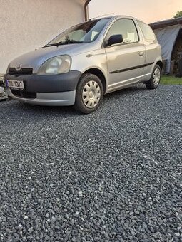 TOYOTA YARIS 1.0 litr. - 1