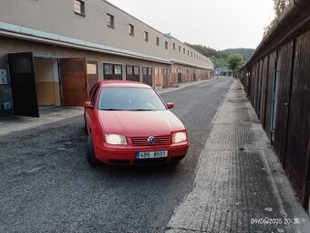 VW Bora