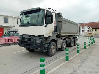 Hledáme řidiče na sklápěcí osmikolu (Praha a okolí) - 1