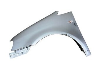 Levý blatník stříbrná metalíza LA7W VW Caddy 2k r.v. 2008