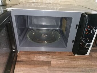 Elektrolux mikrovlnka trouba