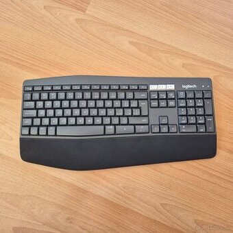 Klávesnice Logitech K850 - bluetooth, unifying USB