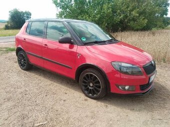 Škoda fabia 1,2tsi,Monte Carlo ,serviska,klima,2013a,