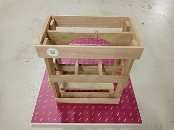 Dřevěná přepravka na víno pro 6 lahví..