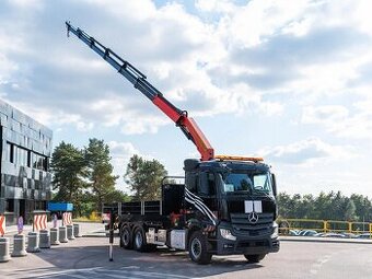 Mercedes-Benz Actros 2542 6x2 - valník s hydraulickou rukou