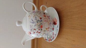 Konvička s hrníčkem na čaj