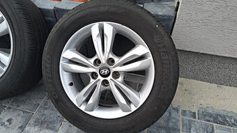 17 originál 5x114,3 HYUNDAI ix35 TUCSON 225/60 R17