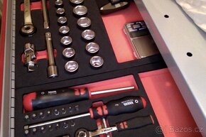 dilna sklad nařadí