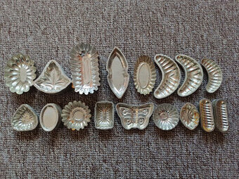 Prodám vánoční formičky a vykrajovačky na cukroví