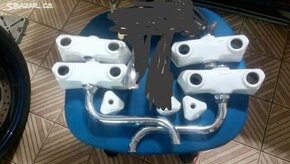 Staré retro vodovodní vanové baterie