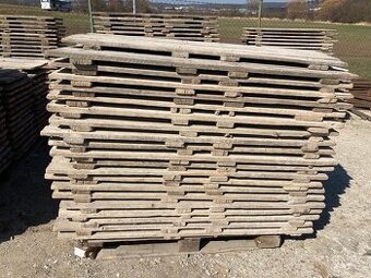 palivové dřívi, stavební podlážky, podlážky na lešeni