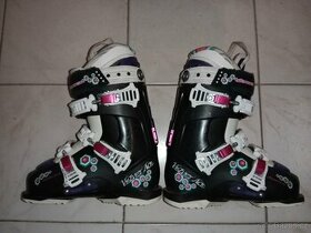 Freestyle boty na lyže Nordica. Velikost 24,5. EU