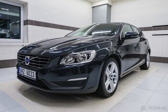 Volvo V60 2014 2.4 D4 AWD/AT 133 kW , tažné zařízení