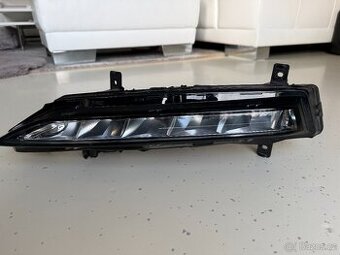 Mlhovka levá přední ORIGINAL Škoda 3V0941699B Škoda Superb 3