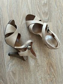 Prodám letní sandálky Baťa na podpatku