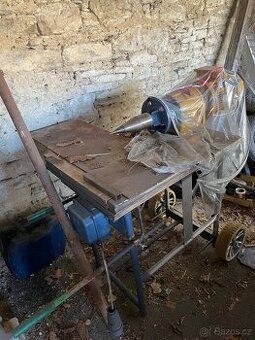 Štípačka na dřevo