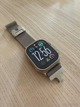 Apple Watch Ultra, perfektní stav, extra řemínky