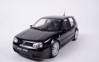 Volkswagen Golf R32 mk4 - Ottomobile 1/18
