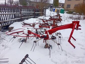 Obraceč sena nesený 5 m