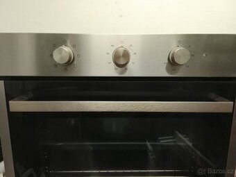 Vestavná trouba IKEA - 1