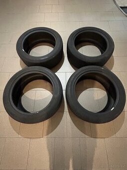 Good Year Eagle F1 255/45 Z R19