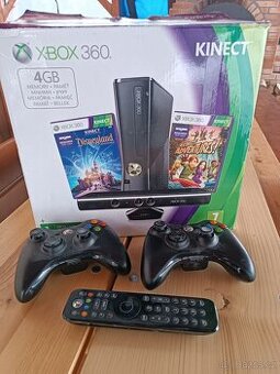 XBOX 360 + kinect + hry + volant