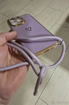 Nový silikonový kryt se šňůrou