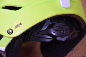 Lyžařská helma Scott Apic JR Plus