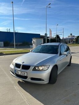 BMW 3 Series E91 – 2.0 benzín, automat