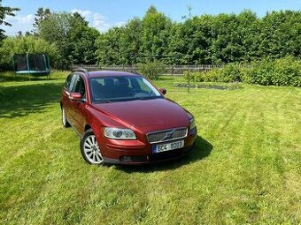 Prodám Volvo V50 2.4i