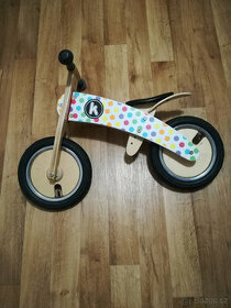 Nové odrážedlo Kiddi moto