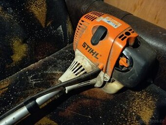 Křovinořez FS130 4-takt