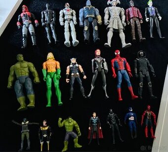Marvel figurky, vetsina cca 20-30 cm