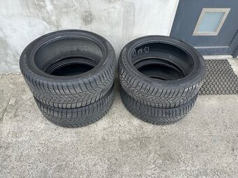 Zimní pneu Pirelli Sottozero 3 RTF