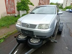 VW Bora sedan náhradní díly