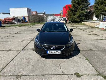 Volvo V40 D3 110 kW, 2,0 diesel r.v. 2016