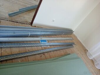 Profily na sadrokartonove desky- Nove- 23 ks